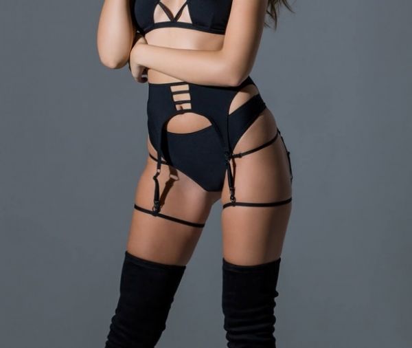 Beatriz Garter Harness